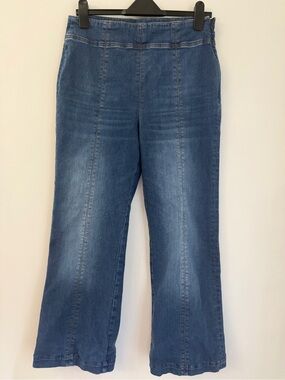 ME+EM Dark Blue Cropped kick-flare Jeans size 30.
